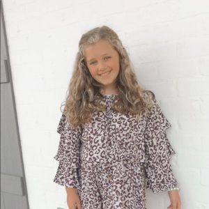 Meet your Posher, Avery